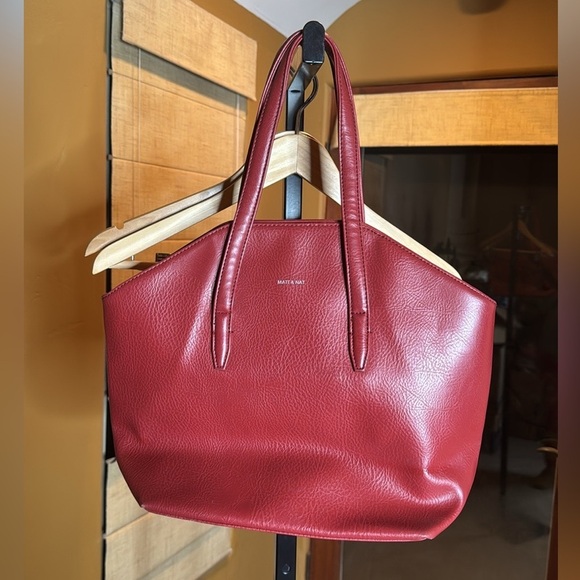 MATT & NAT BAXTER VEGAN TOTE BAG - DWELL BRICK RED VEGAN CRUELTY FREE RECYCLED - Picture 8 of 16